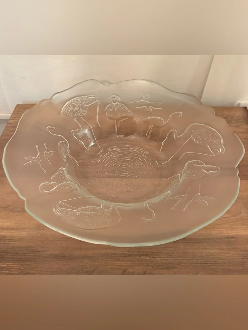 🦩Raised flamingo 🦩 bowl.  French glass 14” scalloped edge.